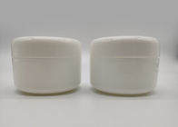 Il coperchio a vite bianco rotondo 20g i pp Skincare affronta i barattoli della crema