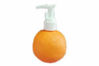 Le bottiglie cosmetiche di plastica arancio 250ml per cura del bambino della lozione fruttifica forma